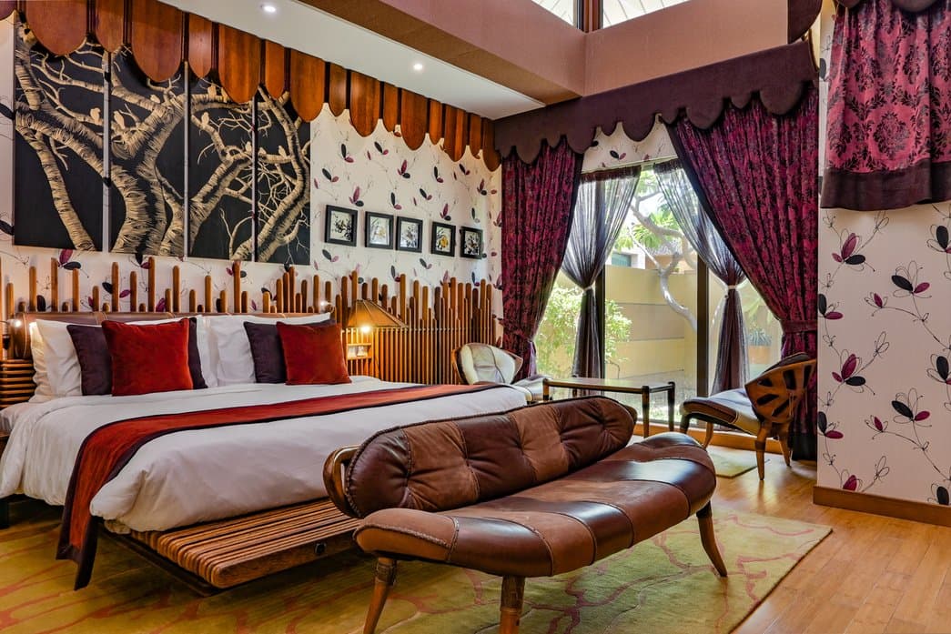 Three Suites Villa